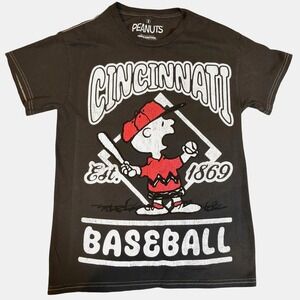 Peanuts Cincinnati Baseball T Shirt Snoopy Graphic Tee  Small Sporty